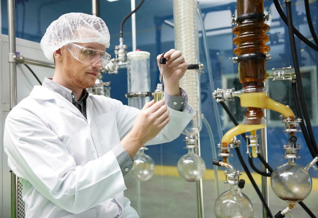 Cure8 Manufacturing